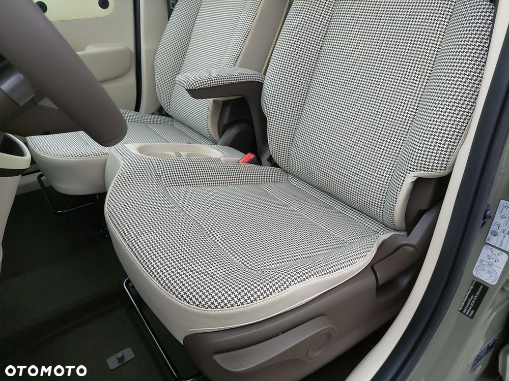 Hyundai Inster - 12