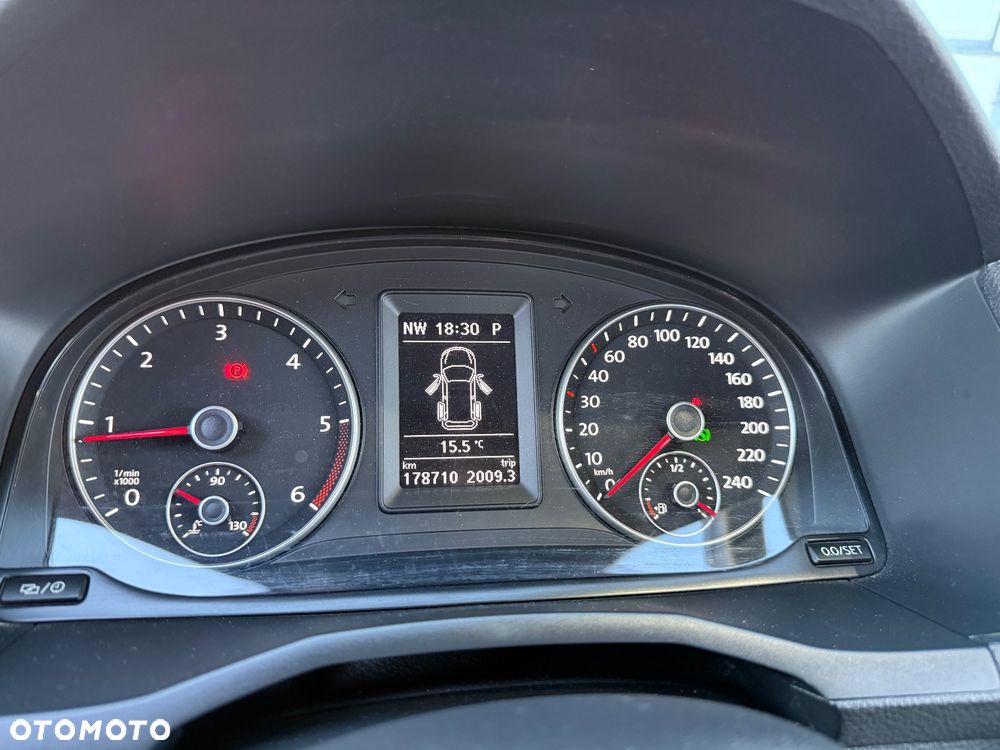 Volkswagen Caddy 2.0 TDI Alltrack DSG - 10