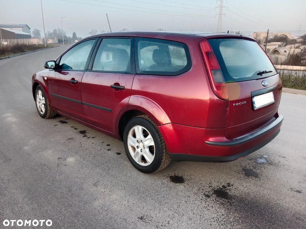 Ford Focus 2.0 TDCi Trend - 10