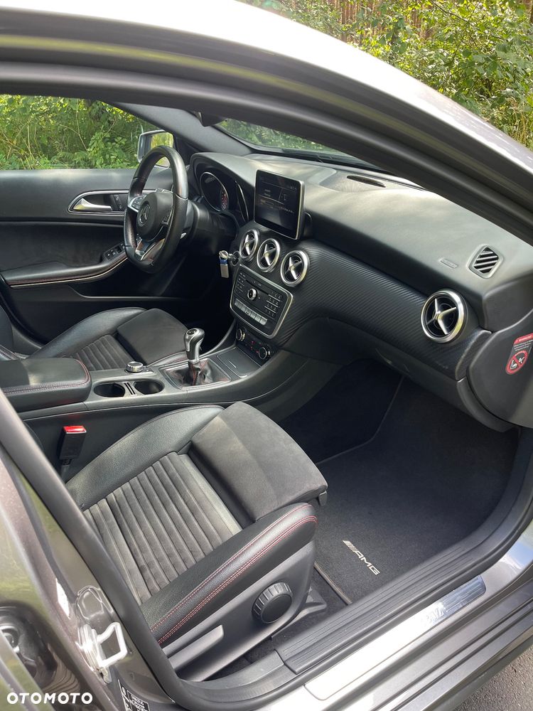 Mercedes-Benz Klasa A 180 AMG Line - 9