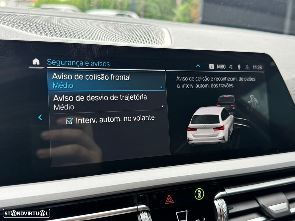 BMW 320 e Touring Corporate Edition Auto - 56