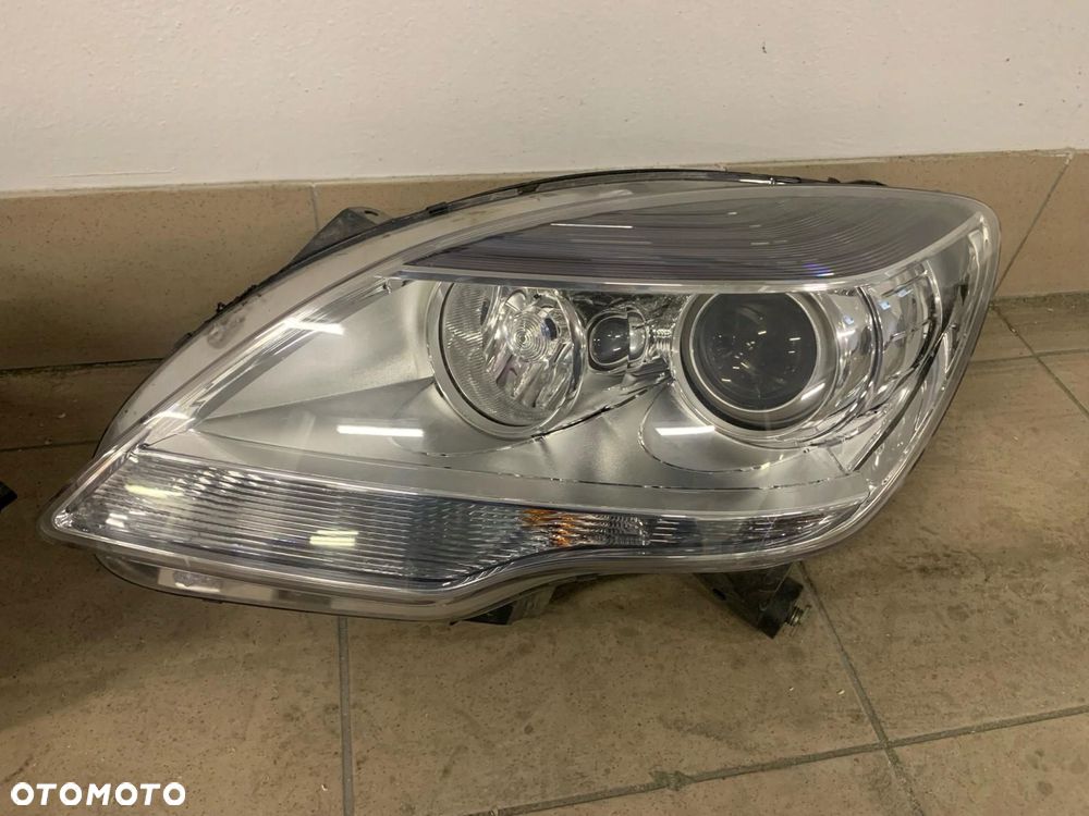 lampa przednia mercedes r-klasa w251 lift xenon komplet a2518203661 - 3