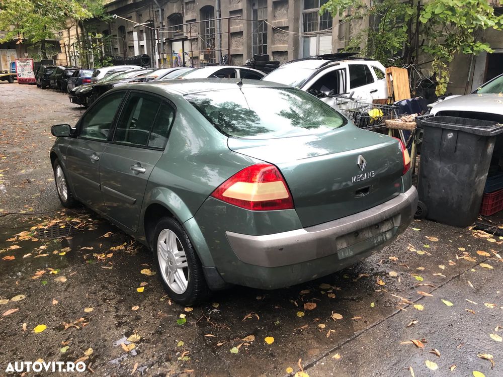 Dezmembrez Renault Megane II facelift verde 1,5 dci Euro 4 2007 - 5