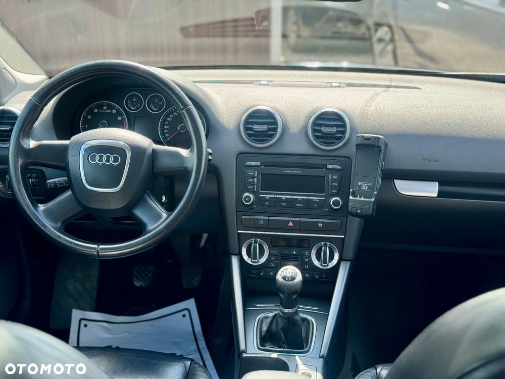 Audi A3 Sportback 1.6 Ambition - 31