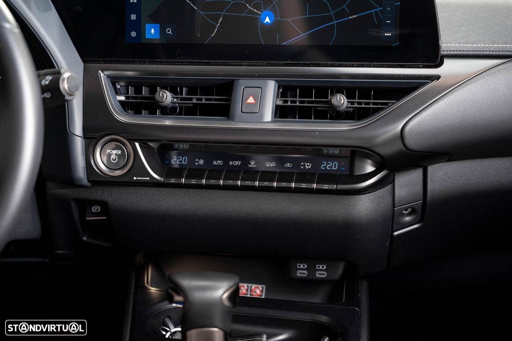 Lexus UX 250h F Sport - 14