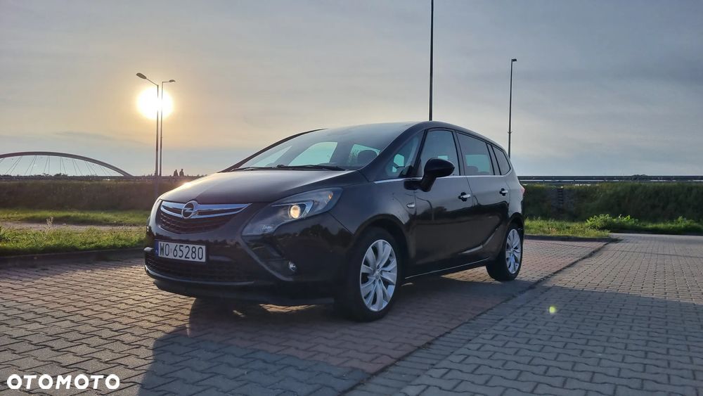 Opel Zafira 2.0 CDTI Cosmo - 37