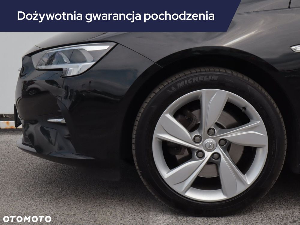 Opel Insignia - 17
