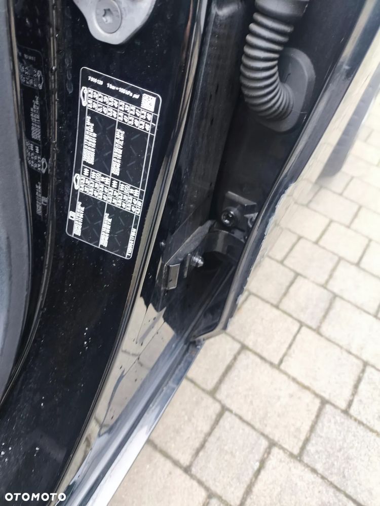 BMW Seria 2 216d - 21