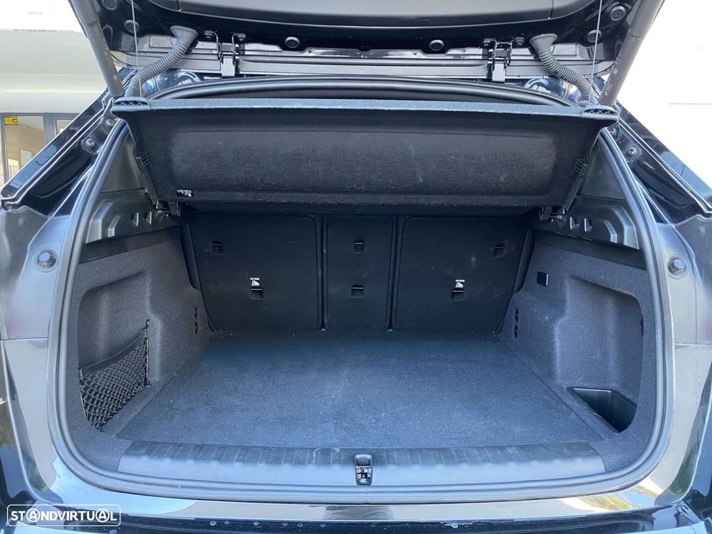 BMW iX1 eDrive20 Pack Desportivo M - 18