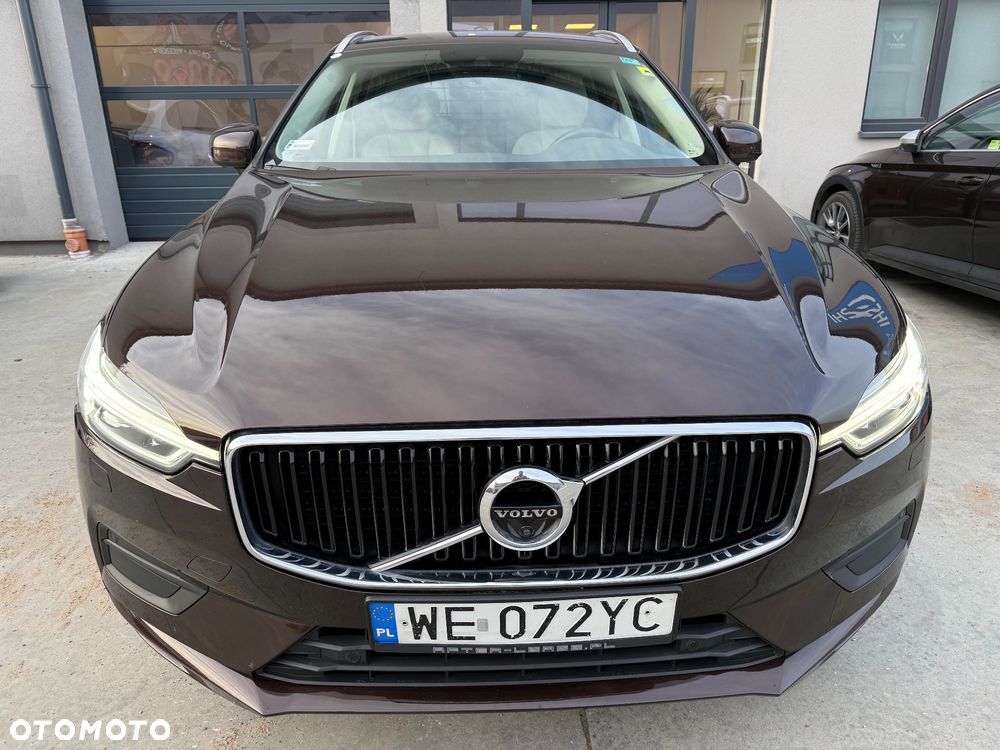 Volvo XC 60 D4 Momentum - 12