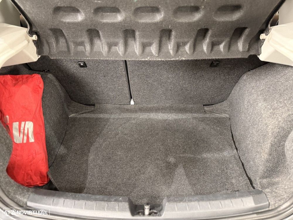 SEAT Ibiza 1.6 TDI I-Tech - 9