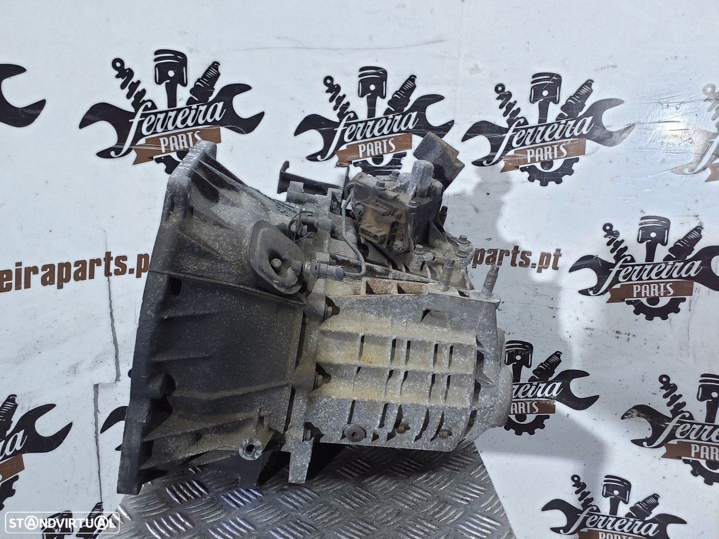 Caixa de velocidades Ford Mondeo 1.8 TD REF: 97ZT-7F096-DA - 2