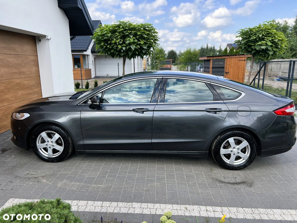 Ford Mondeo - 39