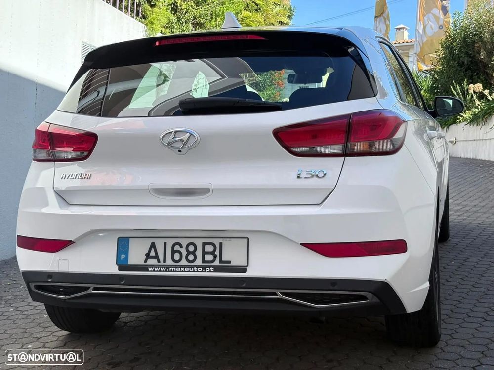 Hyundai i30 1.6 CRDi STyle Plus - 21