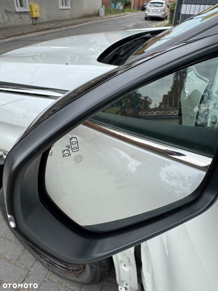 Peugeot 3008 1.5 BlueHDi GT S&S - 11