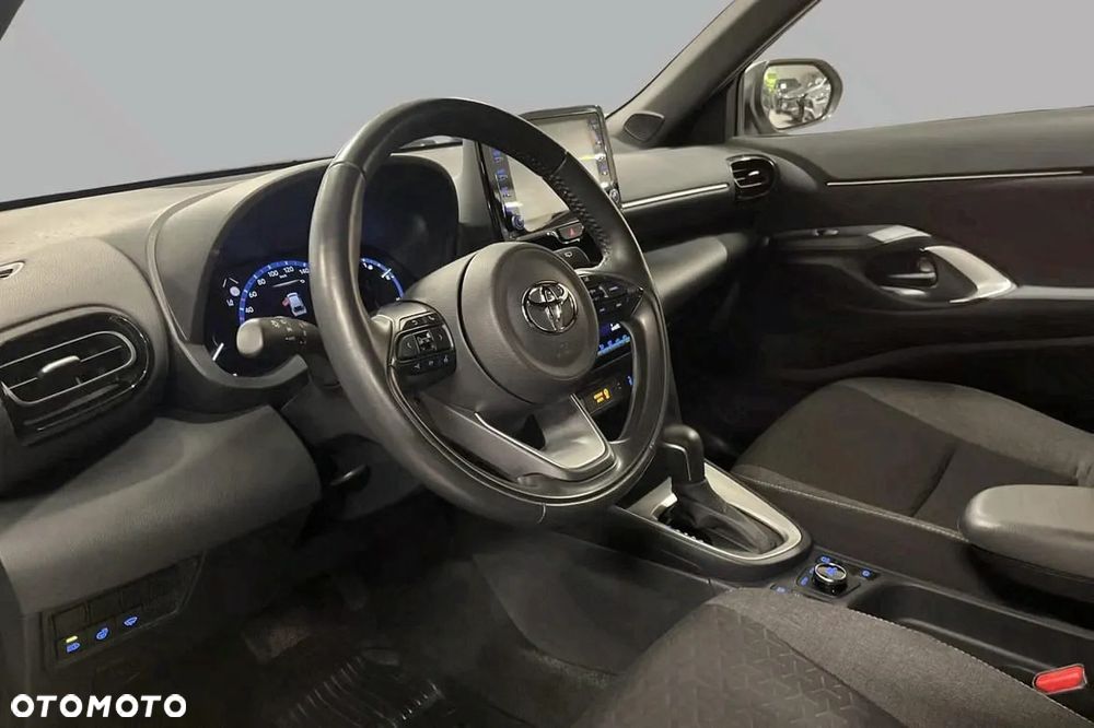 Toyota Yaris Cross - 11