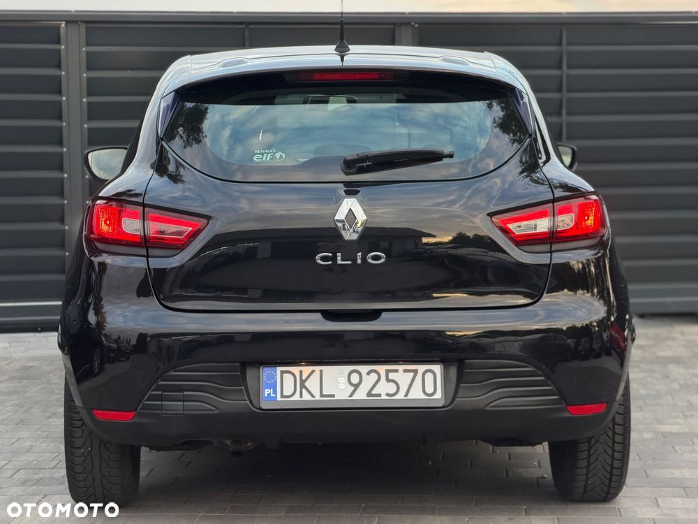 Renault Clio 1.2 16V Life - 8