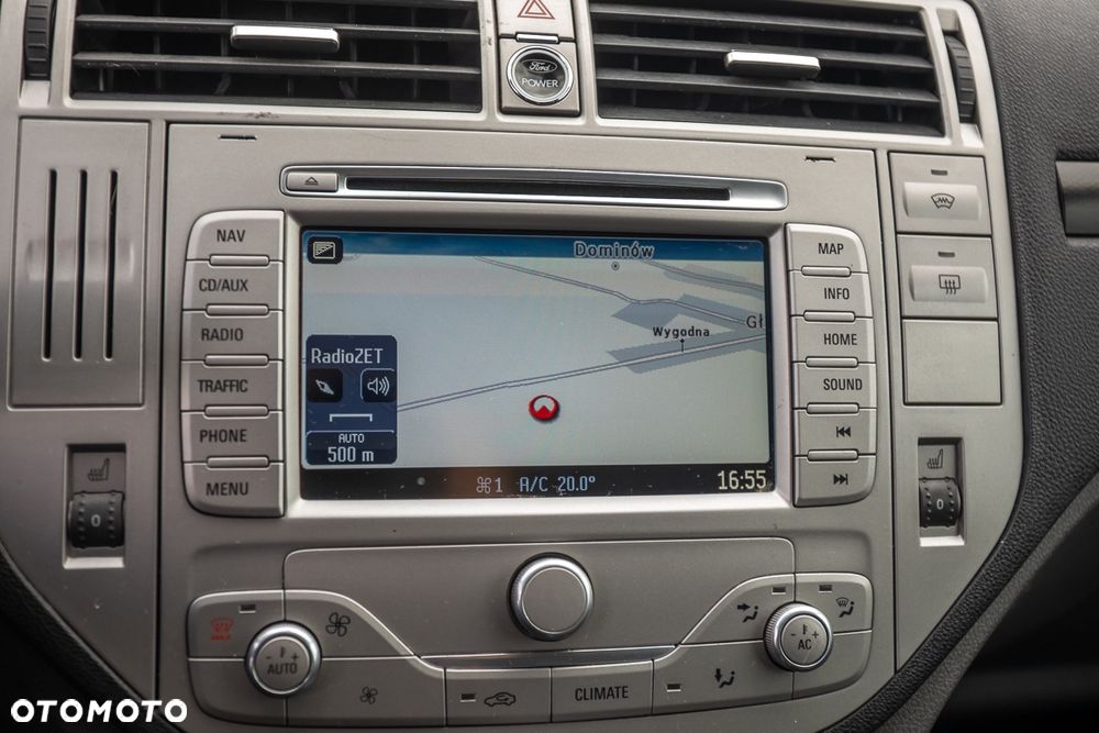 Ford Kuga 2.0 TDCi 2x4 Titanium - 24
