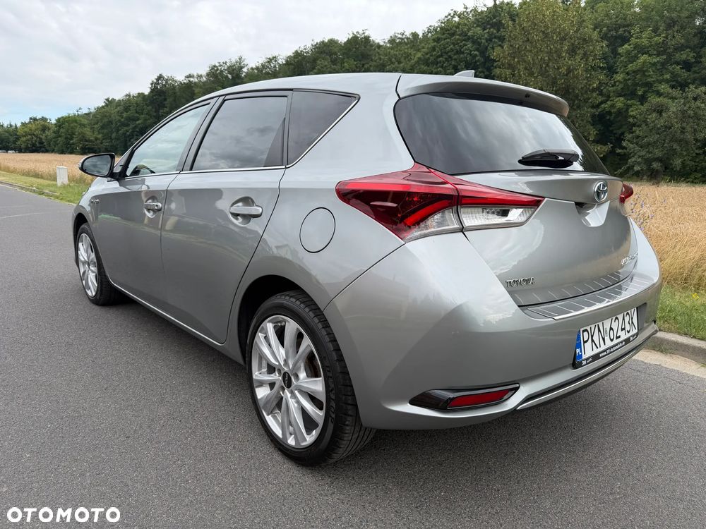 Toyota Auris 1.8 HSD Prestige NAVI - 4