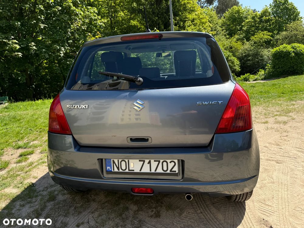 Suzuki Swift - 6