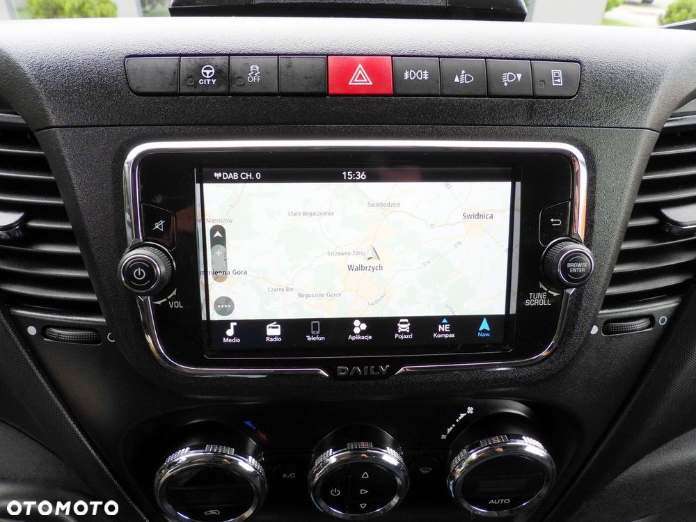 Iveco DAILY 35S18 PLANDEKA 10 PALET WEBASTO TEMPOMAT NAWIGACJA LEDY KLIMATYZACJA  180KM - 35