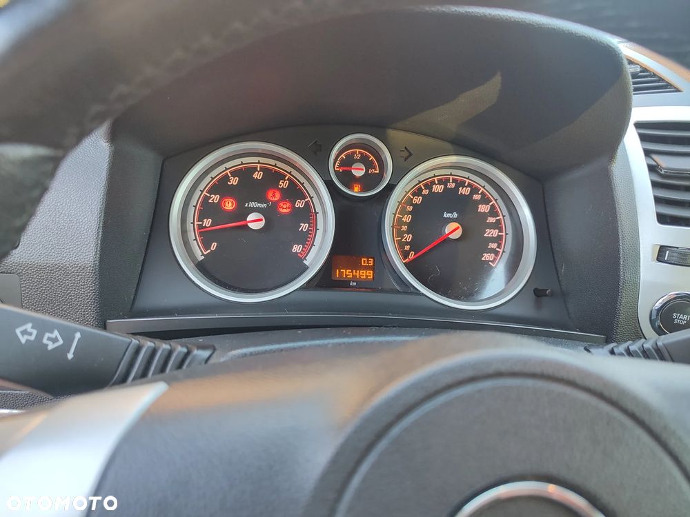 Opel Zafira - 30