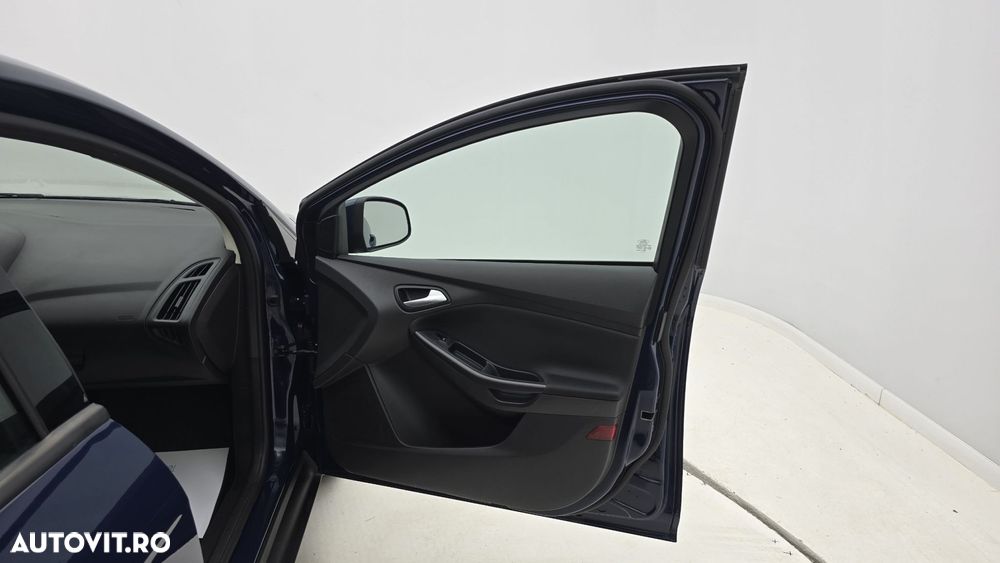 Ford Focus 1.5 EcoBlue Trend - 18