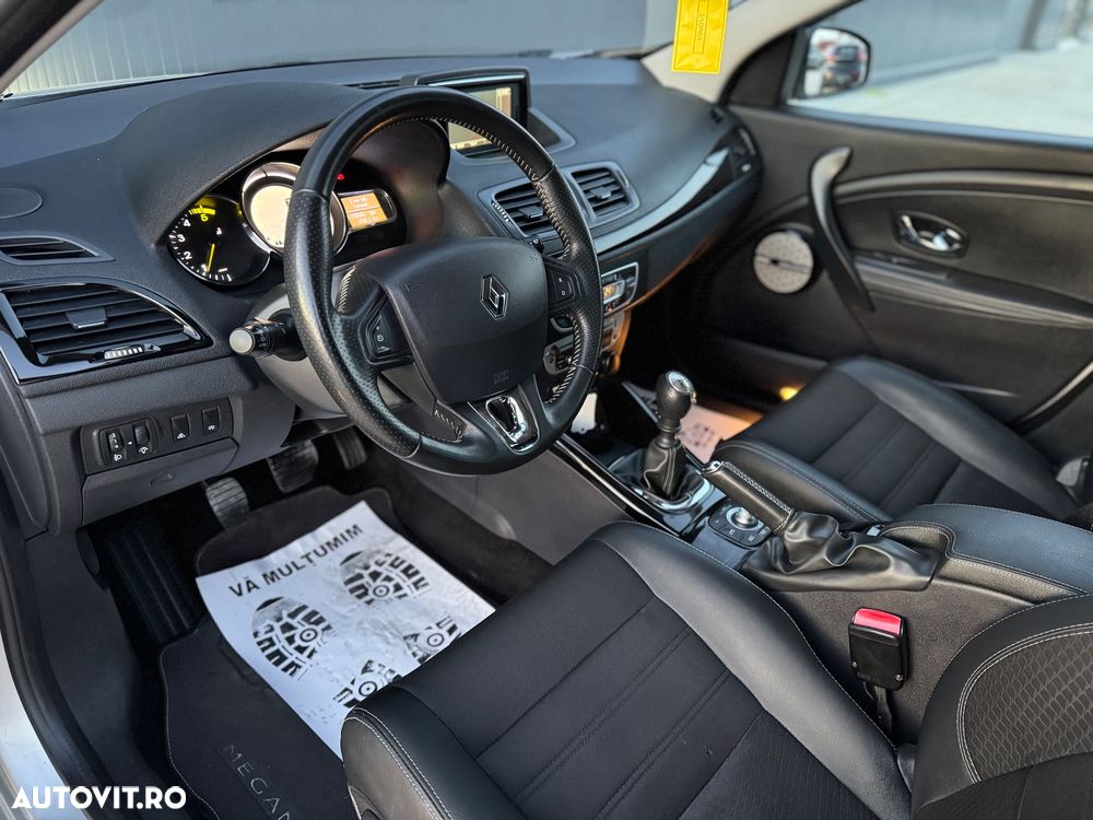 Renault Megane ENERGY dCi 110 Start & Stop Bose Edition - 26