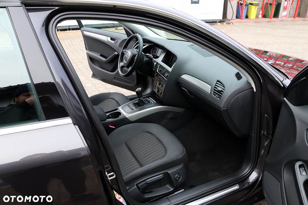 Audi A4 Limousine 2.0 TDI DPF Ambition - 21