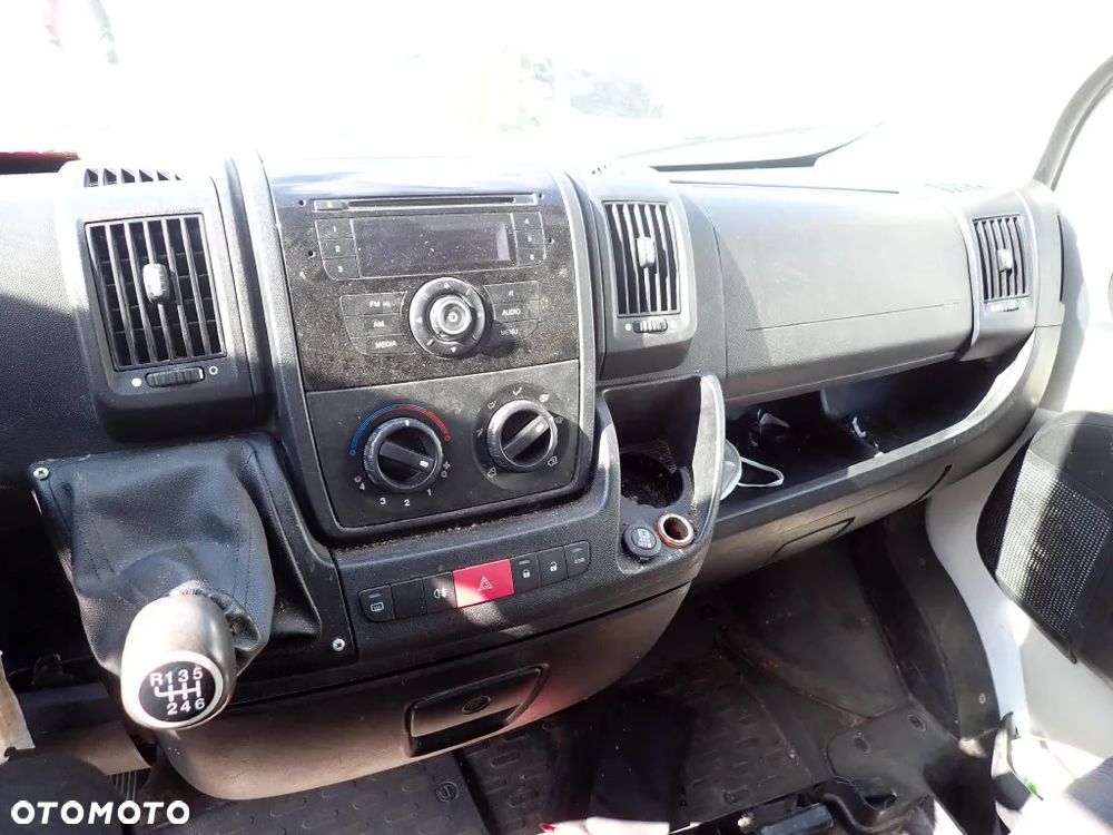 CZĘŚCI -  Citroen Jumper II Boxer II Ducato III 2,2 HDI 96KW 130KM 10 TRJ5 lakier EWP 2013r. INDEX - 9711 - 14