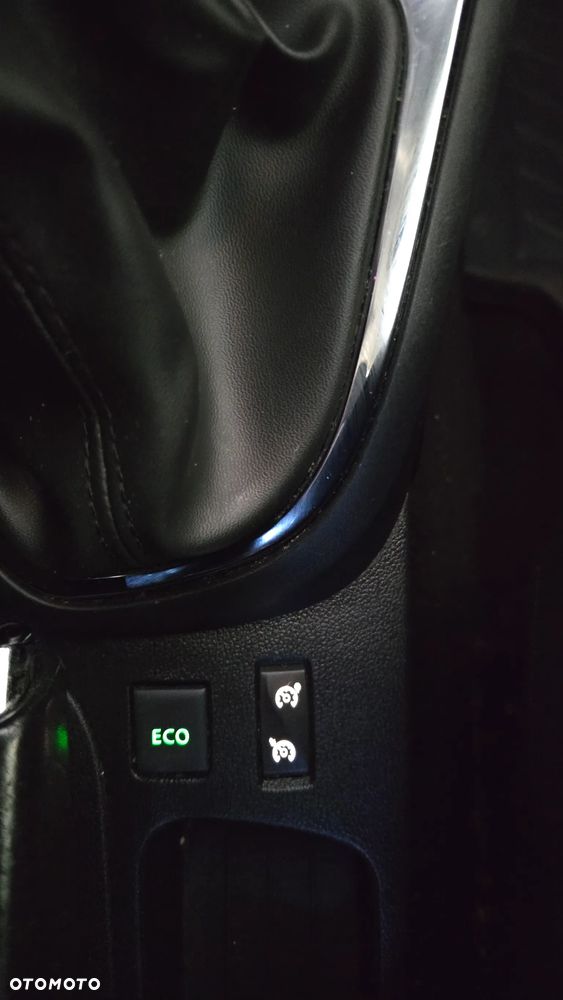 Renault Captur 0.9 Energy TCe Intens EU6 - 15