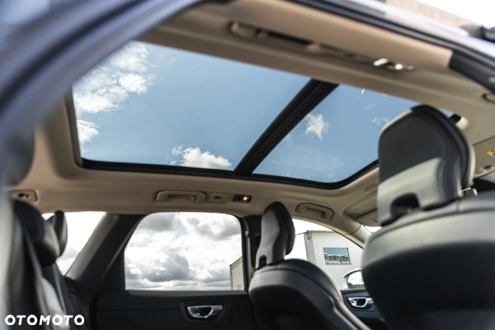 Volvo XC 60 B4 D AWD Inscription - 26