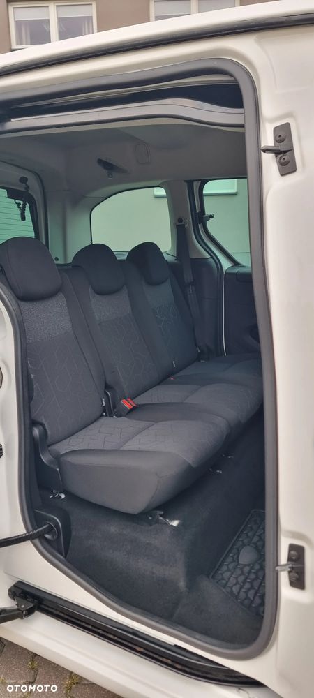 Peugeot Partner - 9