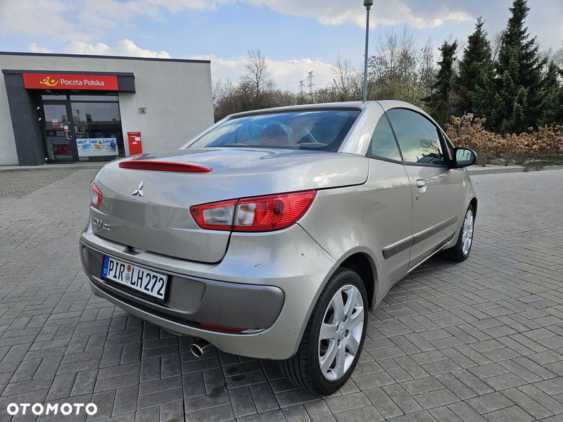 Mitsubishi Colt 1.5 Invite - 17