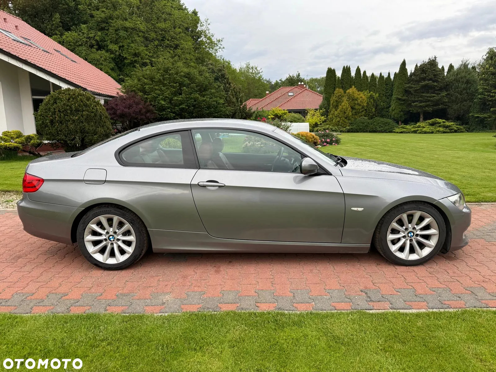 BMW Seria 3 320d Coupe - 13