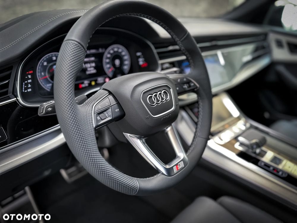 Audi Q8 - 20