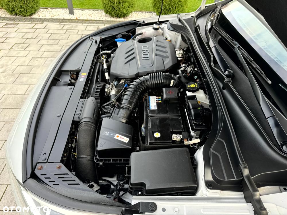 Hyundai i30 1.6 CRDI DCT YES - 19