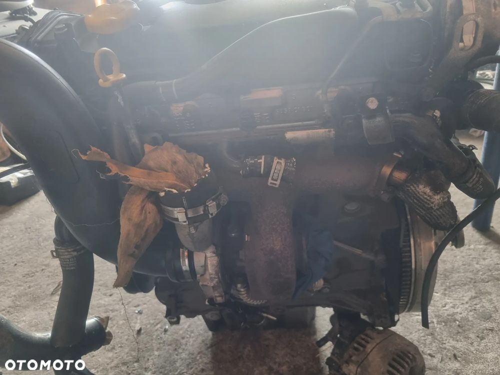 Silnik kompletny Opel Vectra Astra Zafira 1.9 CDTI Z19DT - 2
