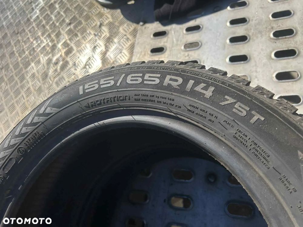 Opony Zimowe Nokian Weaterproof 155/65 R14 75T - 3