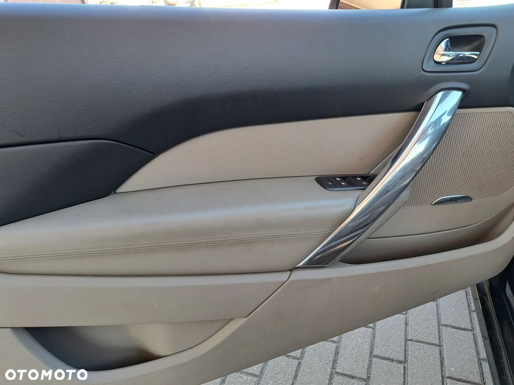 Peugeot 308 CC - 22