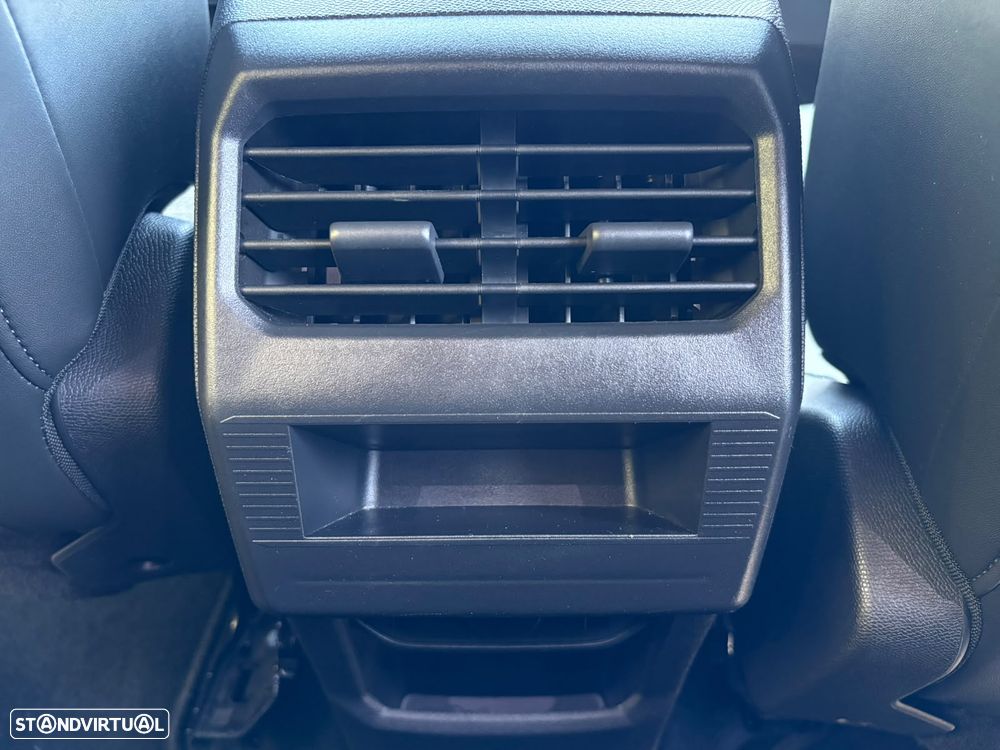 Peugeot 3008 1.2 Hybrid Active Pack e-DCS6 - 30