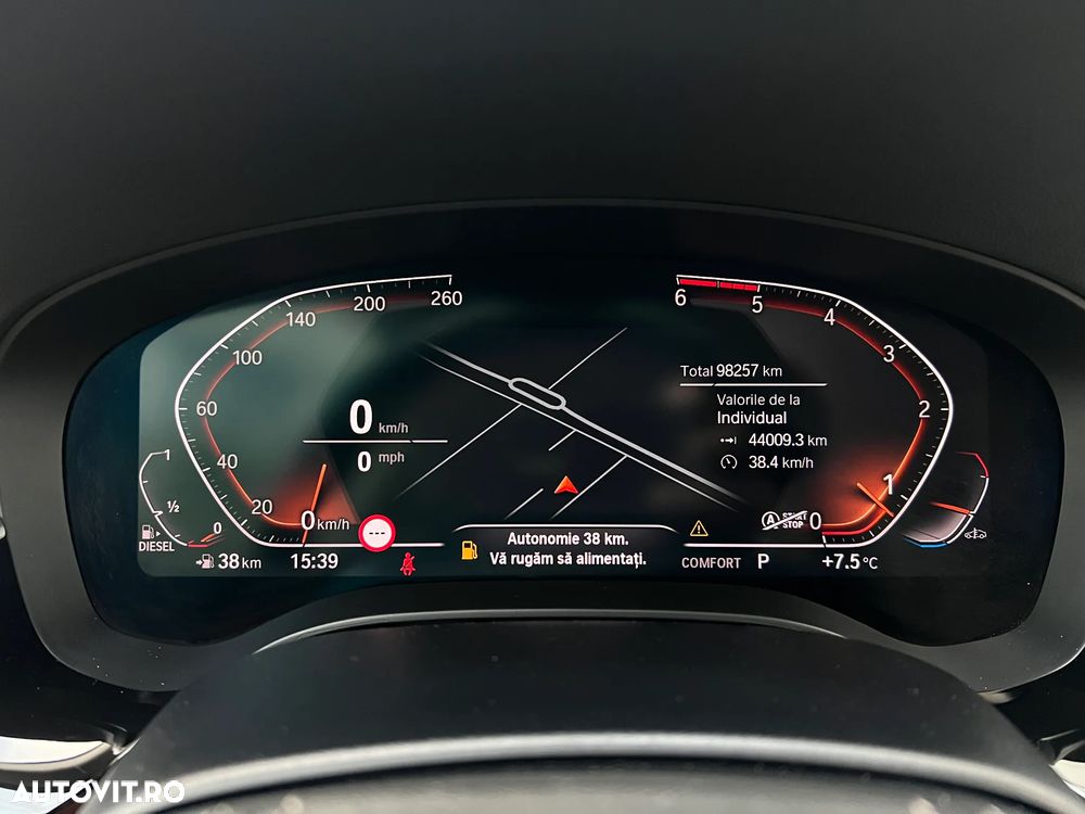 BMW Seria 5 520d xDrive AT - 18