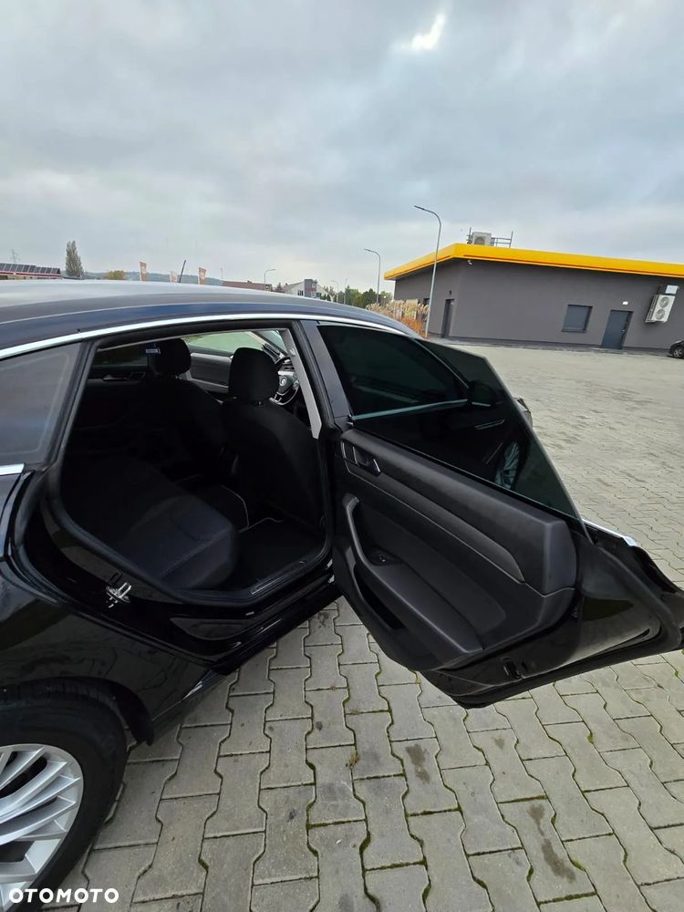 Volkswagen Arteon 2.0 TDI SCR Essence DSG - 15