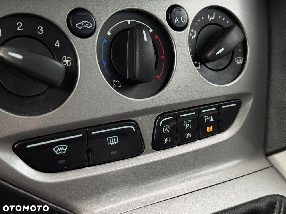 Ford Focus 1.0 EcoBoost Edition - 31