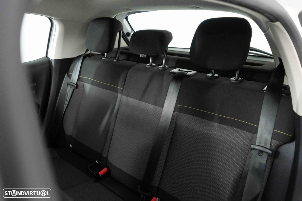 Citroën C3 1.2 PureTech C-Series - 23