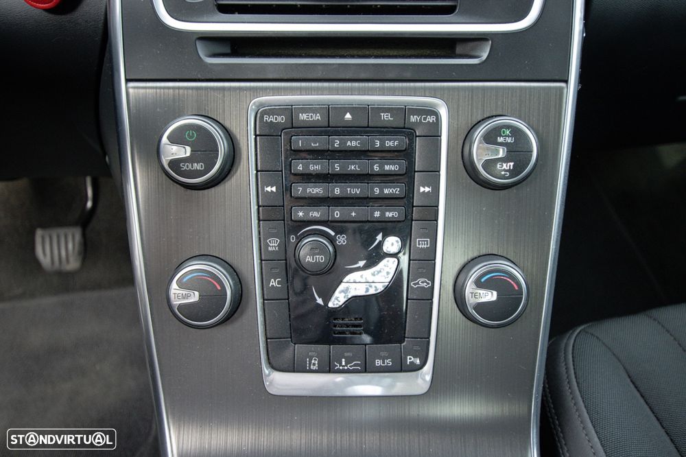 Volvo S60 2.0 D3 Momentum Start/Stop - 14