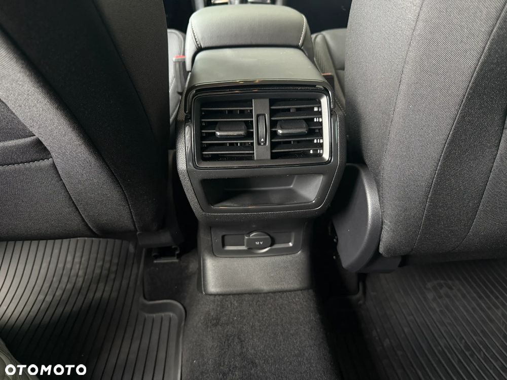 Skoda Karoq 1.5 TSI ACT Edition 130 DSG - 10