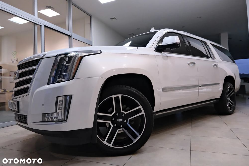 Cadillac Escalade - 11