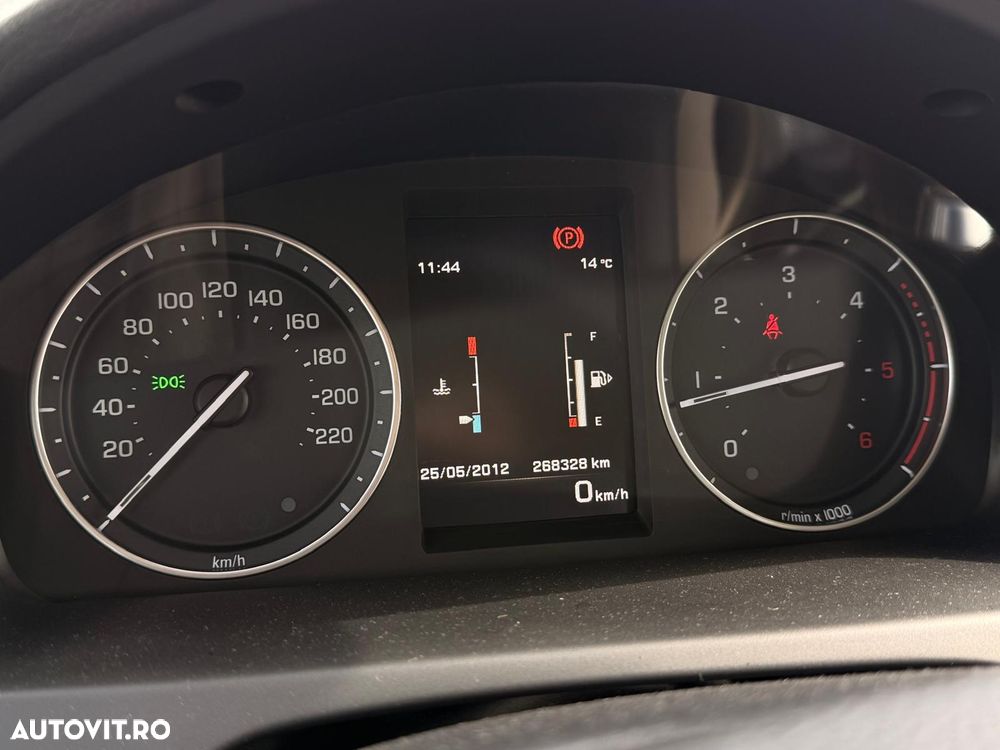 Land Rover Freelander 2.2 TD4 Dynamic - 28