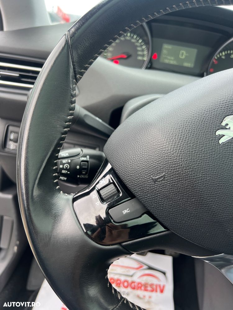 Peugeot 308 1.6 BlueHDi FAP STT Allure - 27